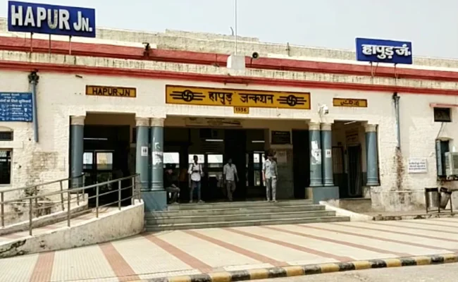 Hapur Railway Station