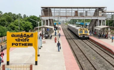 Potheri Railway Station